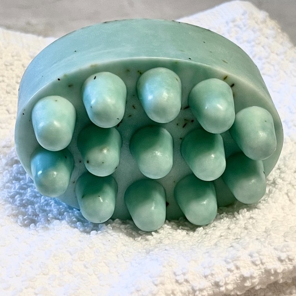 Eucalyptus Essential oil massage bar Soaps - SET of 5 Soaps in this listing. - Picture 2 of 4